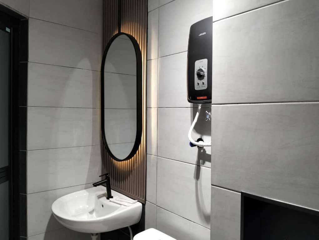 Urban Inn, Salak Tinggi Sepang Exteriér fotografie